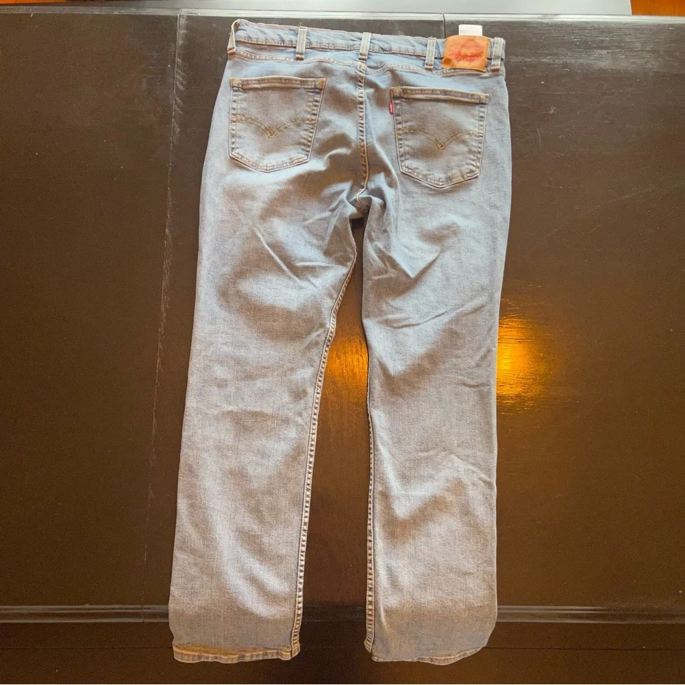 Levis thanks poppin